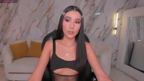 Snapshot of bellacarteer_ chatting on 05.04.26 Bella C online show from 05.04.26