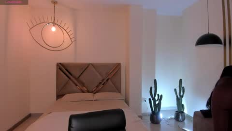 Snapshot of bellacarteer_ chatting on 05.22.26 Bella C online show from 05.22.26