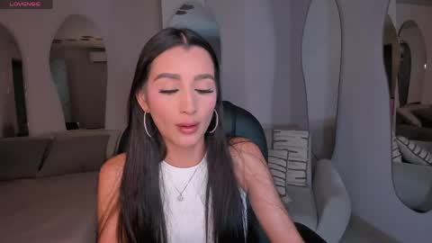 Snapshot of bellacarteer_ chatting on 05.31.26 Bella C online show from 05.31.26