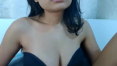 bellacrystall online show from 02.28.26