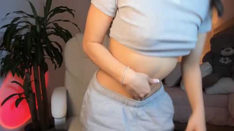 Bella Mia online show from 02.16.25