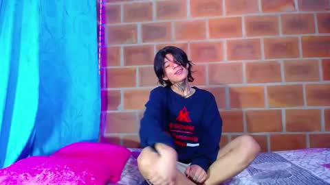 Snapshot of bellamy_094 chatting on 10.04.25 bellamy_094 online show from 10.04.25