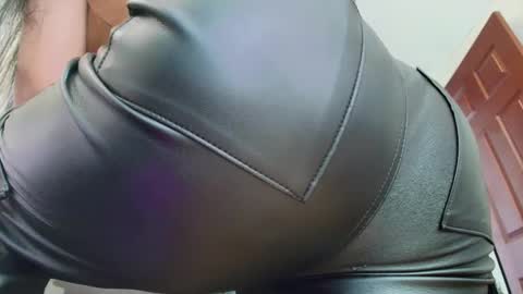 Camille  online show from 09.26.25