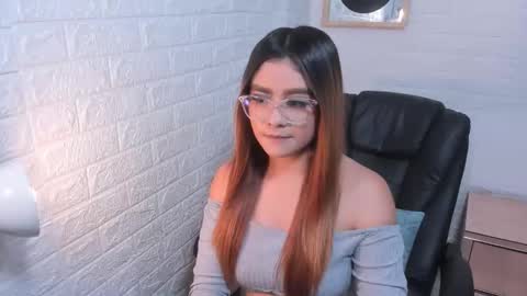 Snapshot of bellanoirsg chatting on 04.16.26 Nolrs online show from 04.16.26