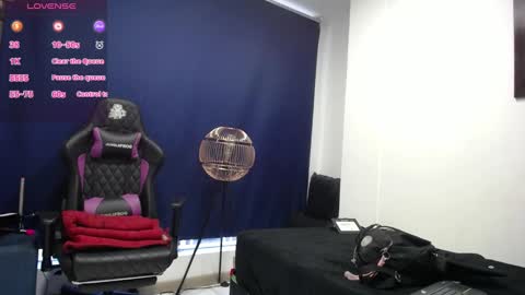 Snapshot of bellaodisea chatting on 01.18.25 online show from 01.18.25