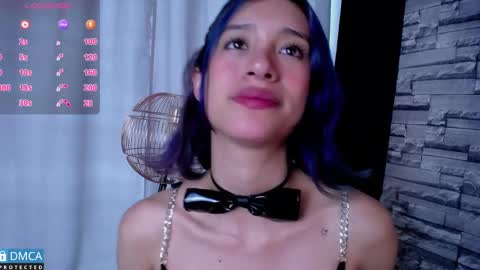 Snapshot of bellaodisea chatting on 02.20.25 online show from 02.20.25