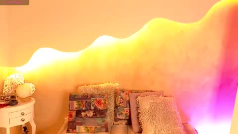 bellarooux online show from 03.21.26