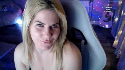 Snapshot of bellastar84 chatting on 02.09.26 Starr40 online show from 02.09.26