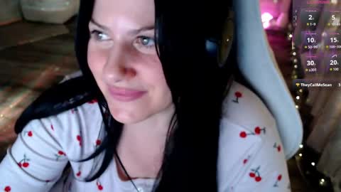 Snapshot of bellastar84 chatting on 04.10.26 Starr40 online show from 04.10.26