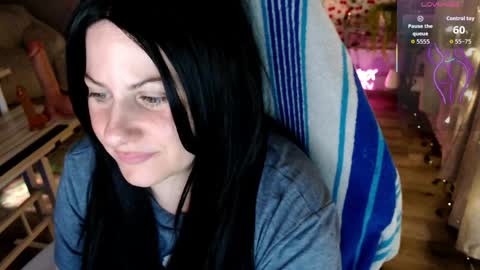 Snapshot of bellastar84 chatting on 05.26.26 Starr40 online show from 05.26.26