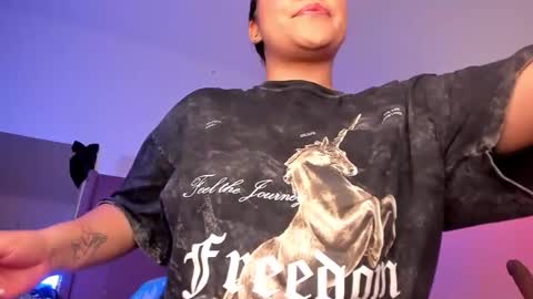 Bella online show from 01.23.25