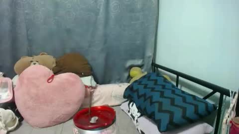 Snapshot of bellbabe chatting on 04.19.26 Bella online show from 04.19.26