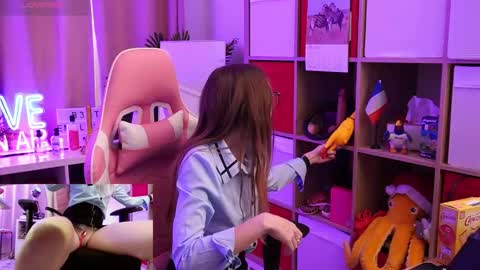 Snapshot of belle_alice chatting on 03.03.26 Alice online show from 03.03.26