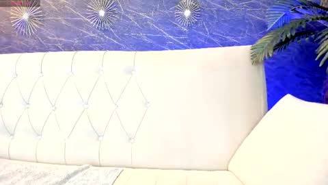 Snapshot of belle_emmanuelle chatting on 06.29.26 Karah online show from 06.29.26