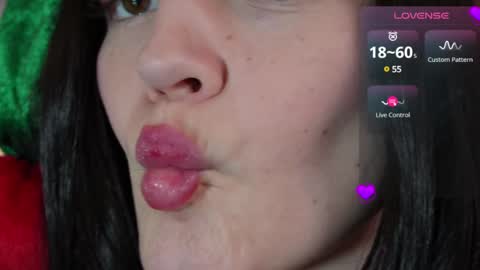 Snapshot of bellebabyboo chatting on 12.22.24 BELLE   online show from 12.22.24