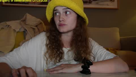 Snapshot of bellebabyboo chatting on 01.07.25 BELLE   online show from 01.07.25