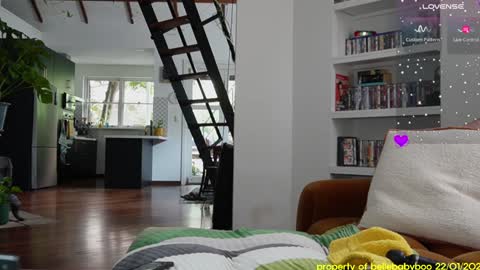 Snapshot of bellebabyboo chatting on 01.22.25 BELLE   online show from 01.22.25