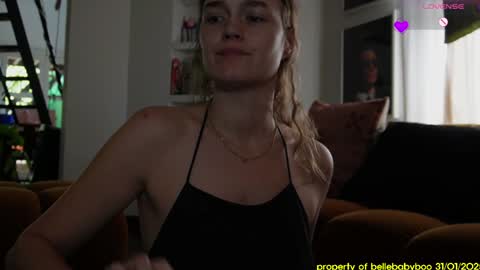 Snapshot of bellebabyboo chatting on 02.02.25 BELLE   online show from 02.02.25