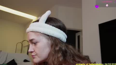 Snapshot of bellebabyboo chatting on 02.24.25 BELLE   online show from 02.24.25