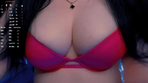 Hello I am kind friendly and cute girl online show from 05.14.26