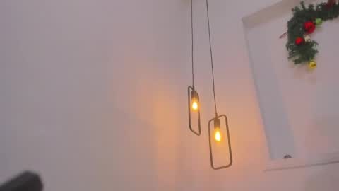 Bellota Flak online show from 12.15.24