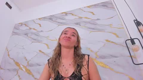 Bellota Flak online show from 02.01.25