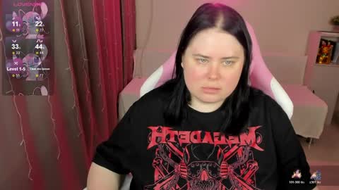 LinaBoo online show from 04.06.26