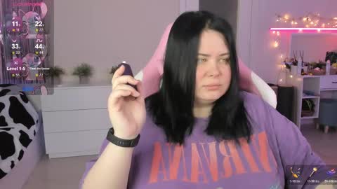 LinaBoo online show from 05.18.26