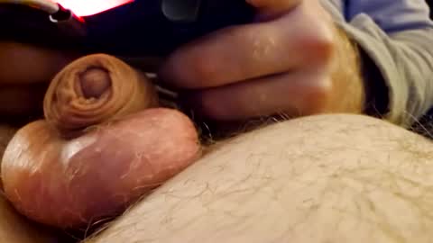 Snapshot of bellydancer69 chatting on 10.20.25 bellydancer69 online show from 10.20.25