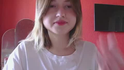 Snapshot of belovedmary chatting on 05.09.26 belovedmary online show from 05.09.26