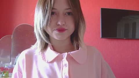 Snapshot of belovedmary chatting on 05.11.26 belovedmary online show from 05.11.26
