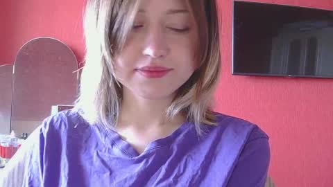 Snapshot of belovedmary chatting on 05.17.26 belovedmary online show from 05.17.26