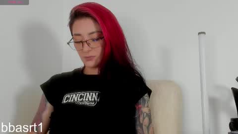 Snapshot of belyswitch chatting on 06.26.26 Bely Bbasrt1 - hot online show from 06.26.26