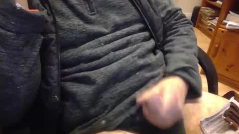 Snapshot of bemichel chatting on 12.17.25 jaimetout online show from 12.17.25