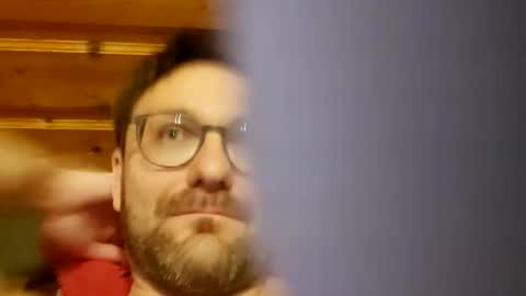 Snapshot of ben00189 chatting on 02.24.25 ben00189 online show from 02.24.25