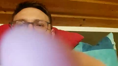 Snapshot of ben00189 chatting on 10.16.25 ben00189 online show from 10.16.25