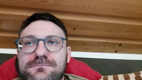 Snapshot of ben00189 chatting on 11.16.25 ben00189 online show from 11.16.25