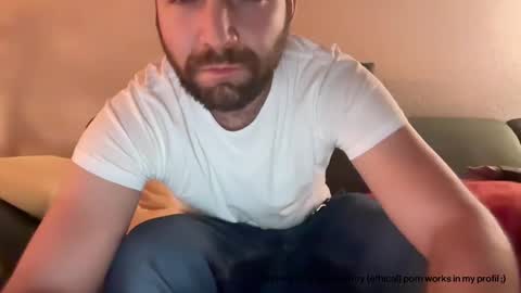 Snapshot of ben_nm chatting on 01.08.26 Ben N. online show from 01.08.26