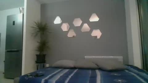 Snapshot of benbare13 chatting on 12.30.24 benbare13 online show from 12.30.24