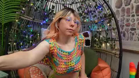Willow online show from 10.06.25