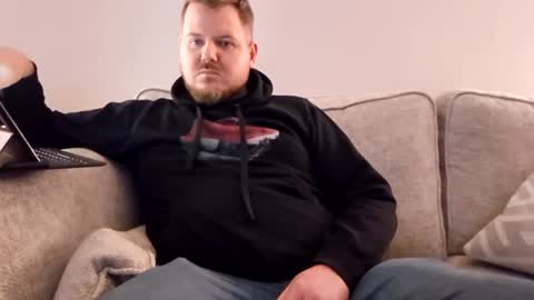 Snapshot of beneg1993 chatting on 12.20.24 Danny Whitewood online show from 12.20.24