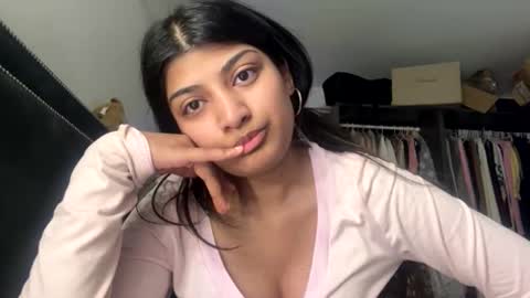 Snapshot of bengalibaddie7_x chatting on 05.18.26 bengalibaddie7_x online show from 05.18.26