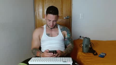 Snapshot of benjamin_isaac chatting on 12.29.24 benjamin_isaac online show from 12.29.24