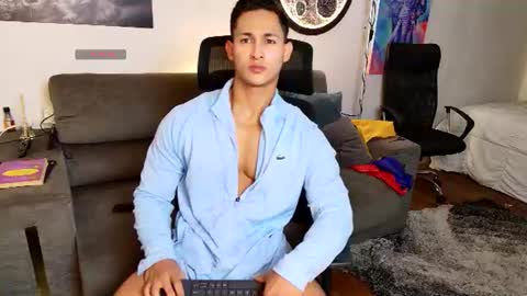 Snapshot of benjamincooperk1 chatting on 07.15.26 benjamincooperk online show from 07.15.26
