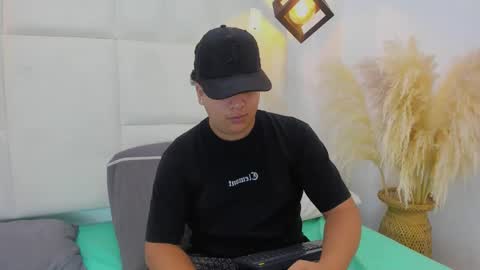 bennett_alejoo online show from 09.22.25