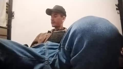 Snapshot of bennivanni chatting on 01.29.25 bennivanni online show from 01.29.25