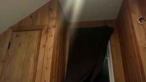 Snapshot of bennymn chatting on 01.19.26 benny and innocentvixon online show from 01.19.26