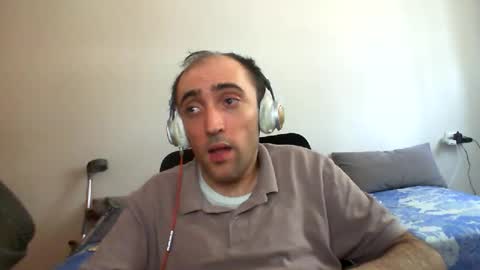 Snapshot of bentish chatting on 05.10.26 bentish online show from 05.10.26