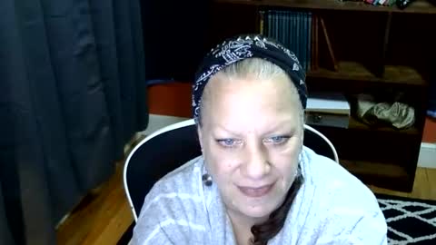Snapshot of bentmountain chatting on 03.03.26 DeniseDavid online show from 03.03.26