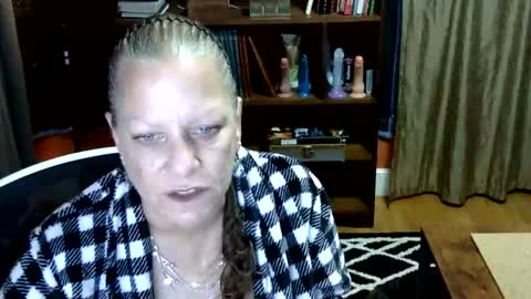 Snapshot of bentmountain chatting on 03.12.26 DeniseDavid online show from 03.12.26